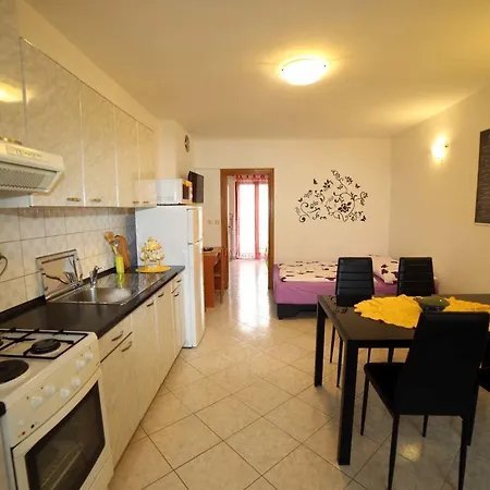 Fuer 4 Personen Ca 50 Qm In Pula, Istrien Istrische Riviera Pula