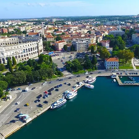 Fuer 4 Personen Ca 50 Qm In Pula, Istrien Istrische Riviera *